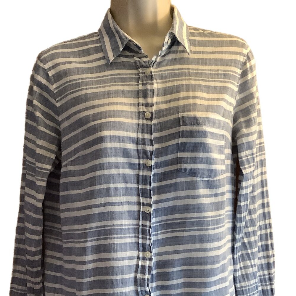 EUC J. Crew Blue/White Stripe Buttondown Shirt Size: XS